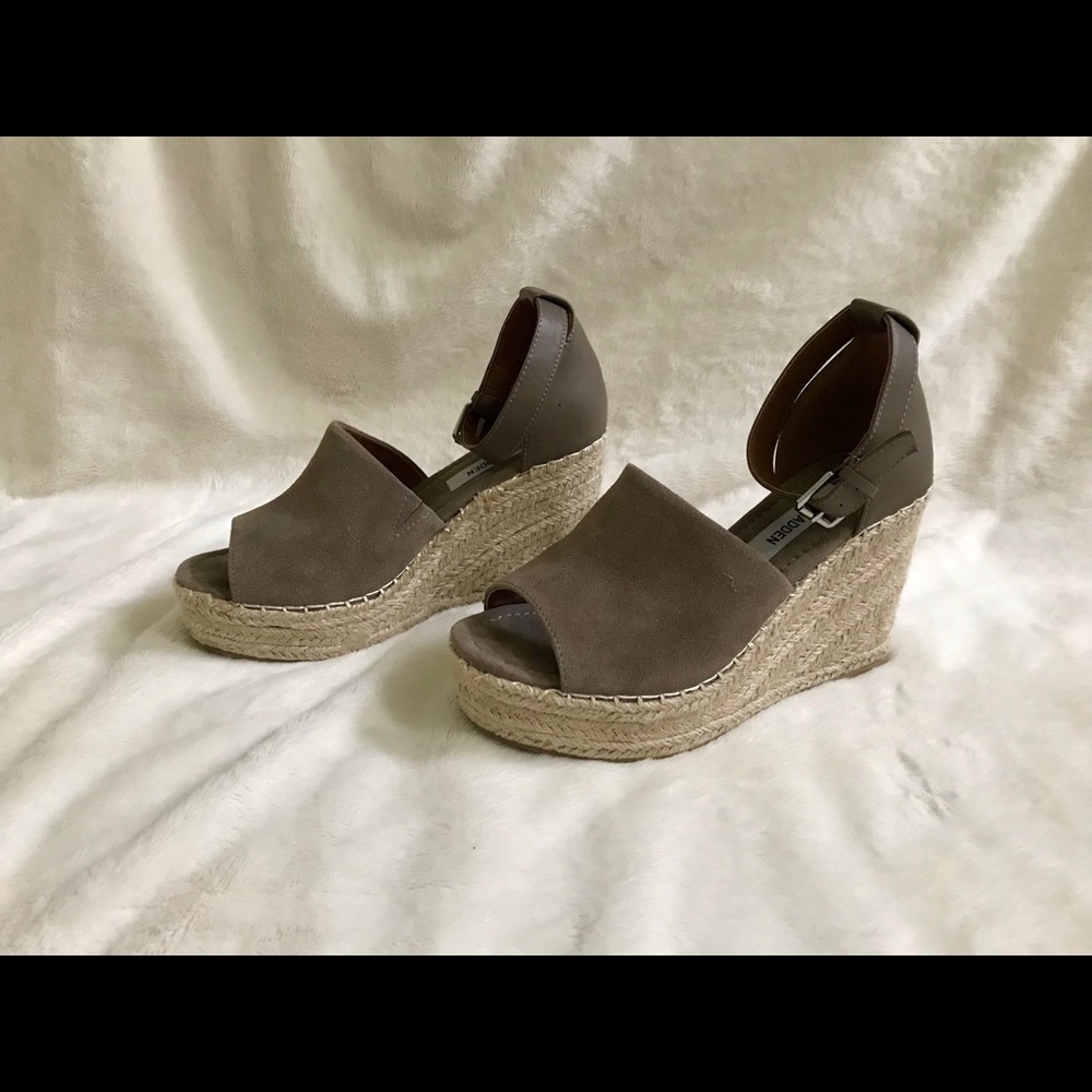 Steve Madden Jaylen Wedges